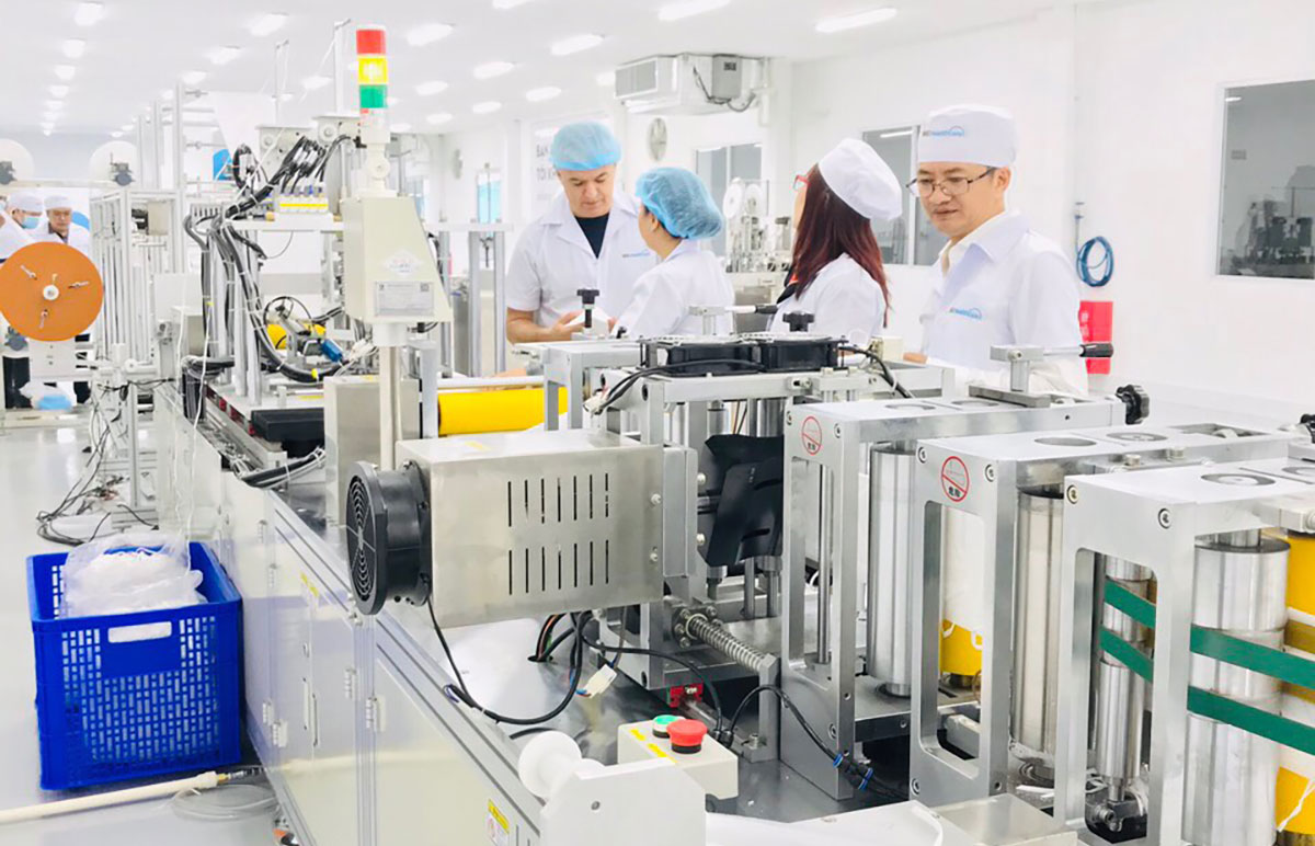 Phân phối thiết bị y tế